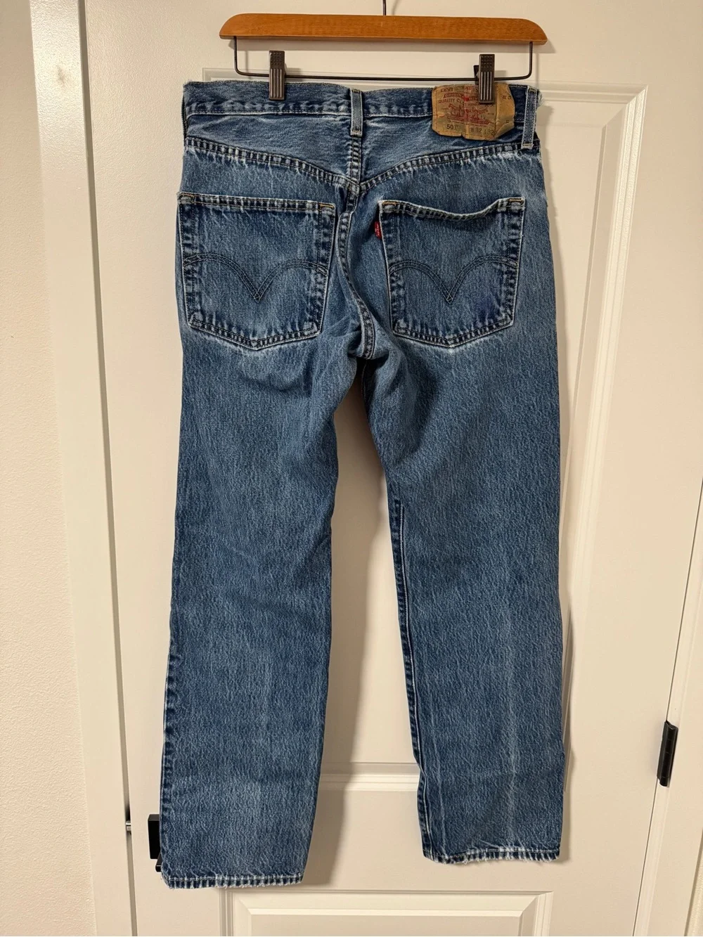 Levi’s 501 Unisex Button Fly Straight Jeans W32 L32 Made in Colombia Vintage